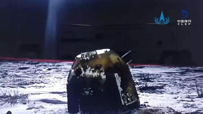 嫦娥五号完成中国首次地外天体采样返回任务