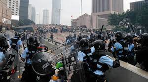 公然包庇香港逃亡暴徒　「美式雙標」意在禍港亂港