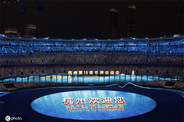 外媒点赞杭州亚运会：东方美韵与现代科技完美融合