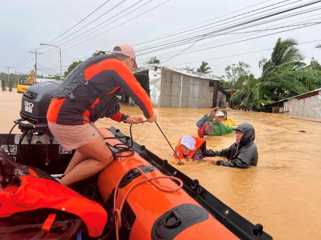 菲律宾强降雨已致30万人受灾