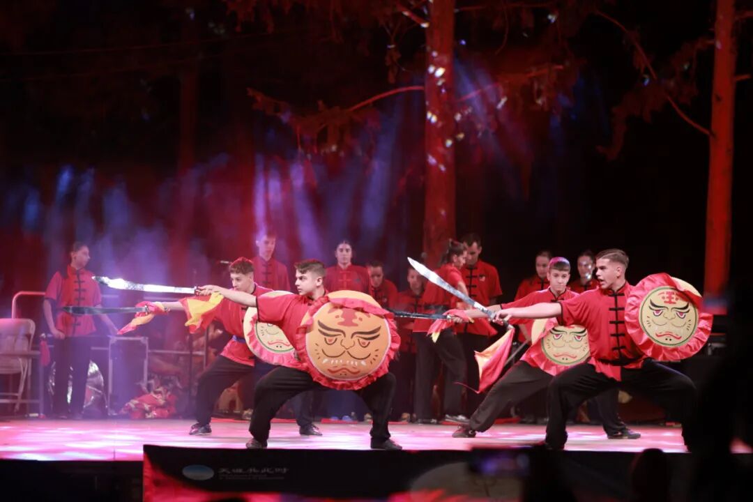 2025年“天涯共此时——中秋诗会”在希腊华彩上演